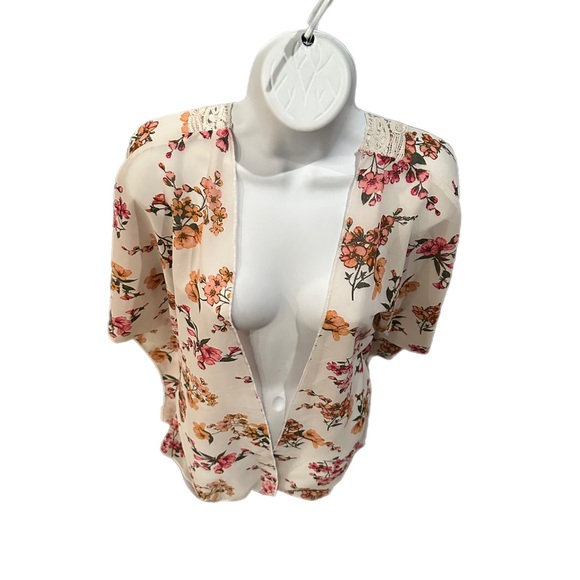 No Boundaries top - Picture 3 of 7